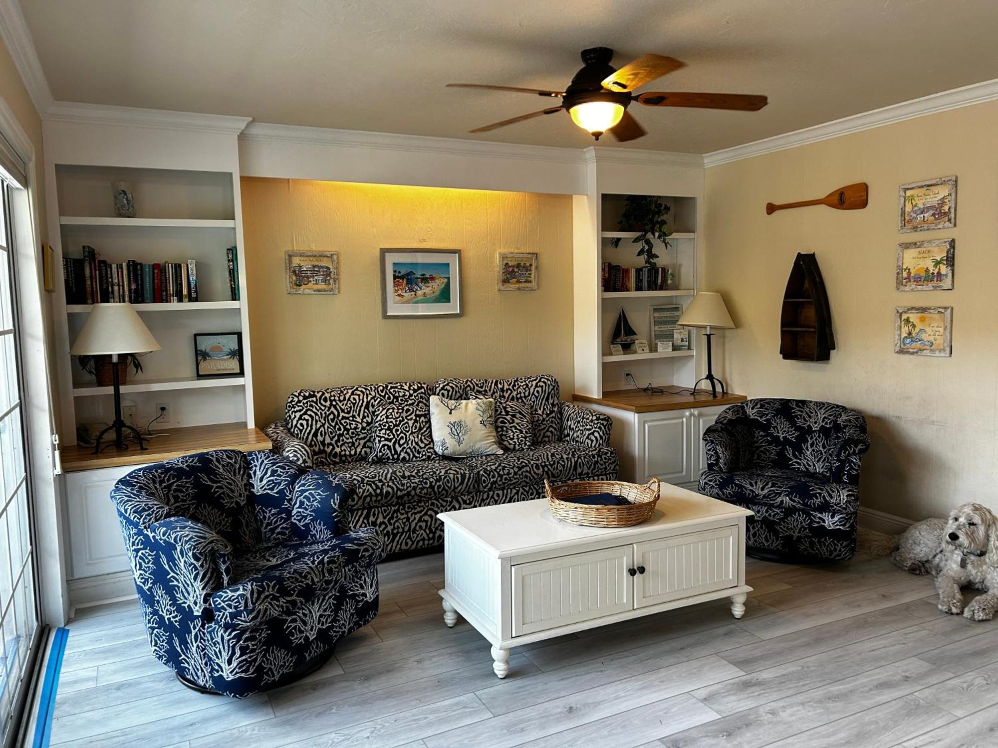 Tortuga Inn Beach Resort Unit #229 布雷登顿海滩 外观 照片
